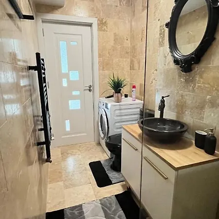 Bellemonde - Pe Plaja Cu La Mare * Năvodari