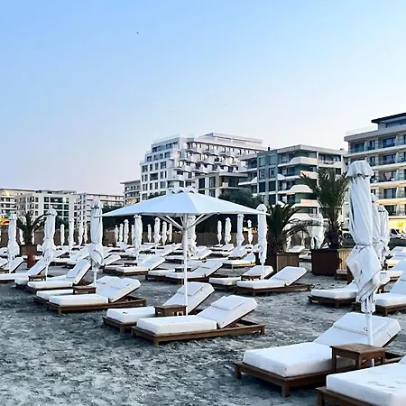 Apartament Bellemonde - Pe Plaja Cu La Mare Năvodari