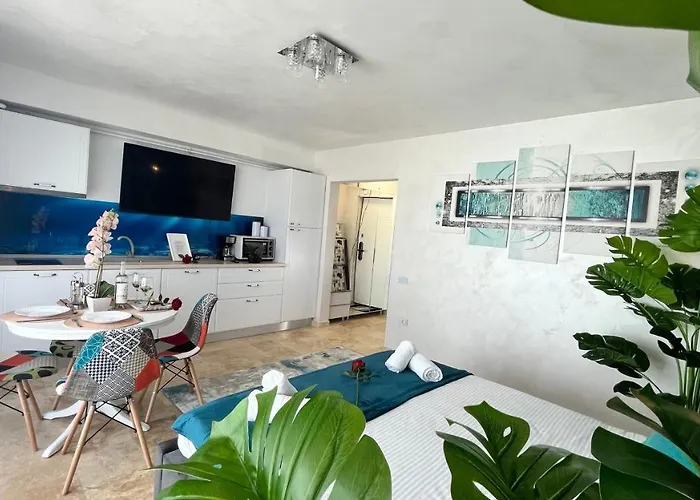 Bellemonde - Pe Plaja Cu La Mare شقة Năvodari